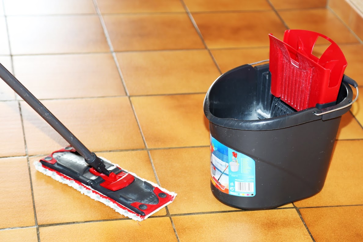 Nettoyage de sols, carrelage et joints